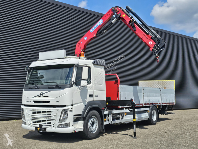 Camião Volvo FM 330 4x2 / EFFER 12.5 t/m CRANE...