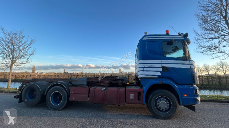 Vrachtwagen Scania R144-460 V8