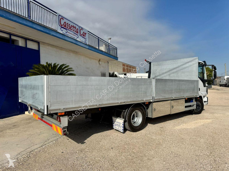 Kamion Iveco EUROCARGO 75E21 CASSONE FISSO E6