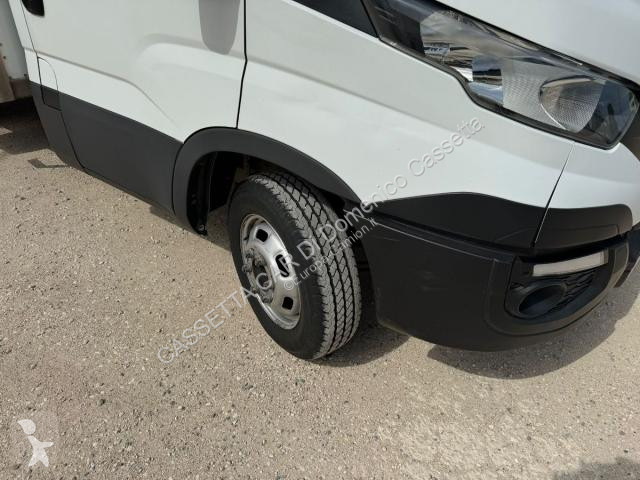 Veicolo commerciale Iveco DAILY 35C14 CON...