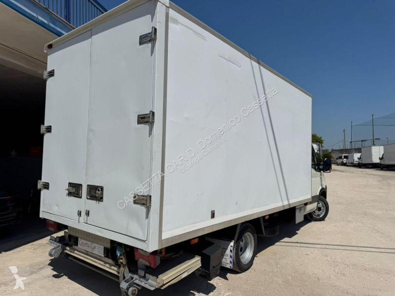 Veicolo commerciale Iveco DAILY 35C18 CON...