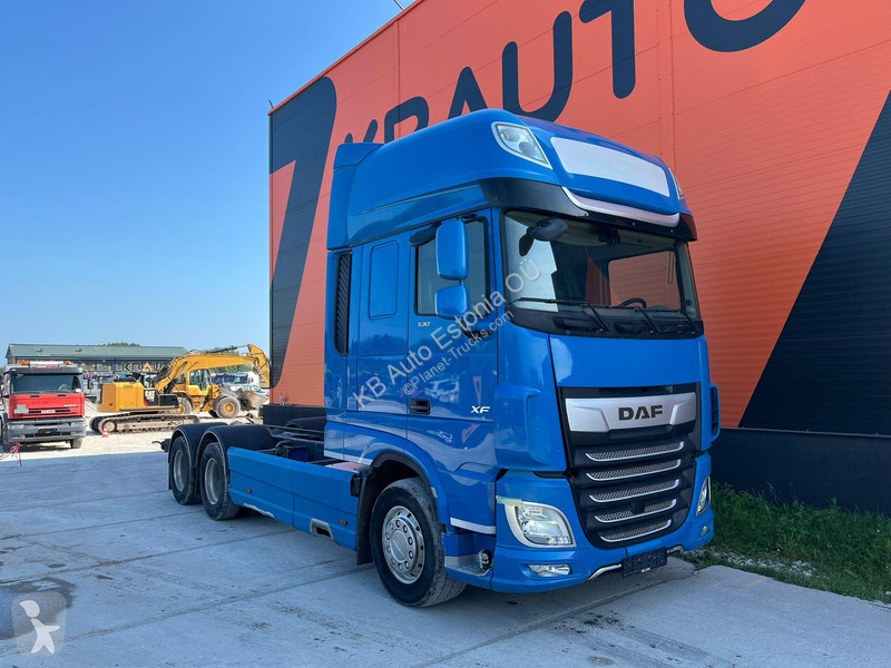 Camión DAF 530 6x2 CHASSIS L=6120 mm