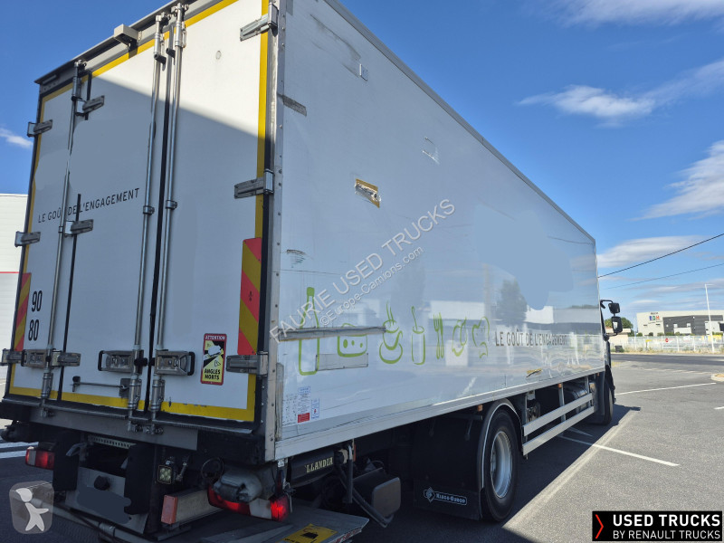 Kamion Renault D Wide