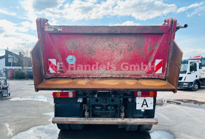 Kamion Mercedes 3244