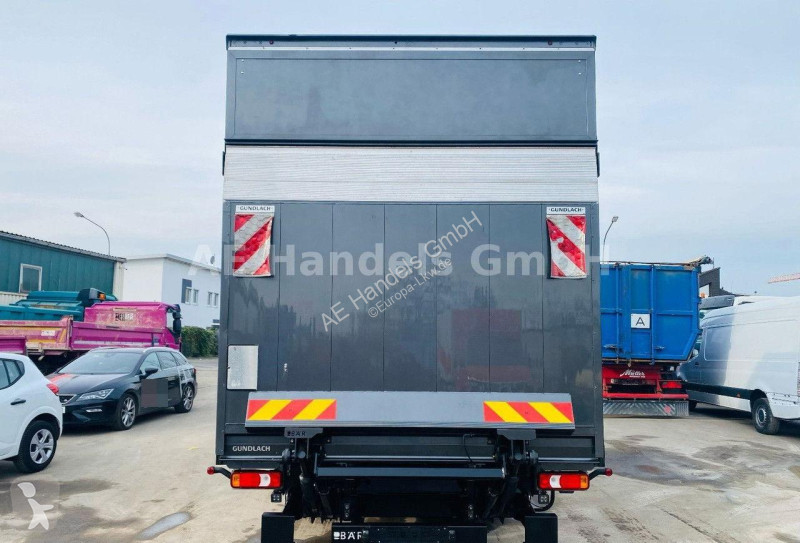 Kamion Iveco 72
