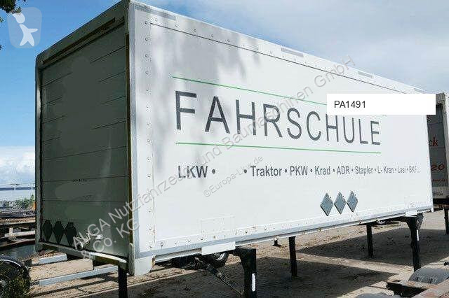 Kamion  Lübtheen WKO 715. Wechselkoffer. BDF....