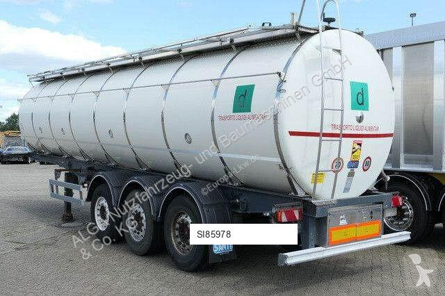 Kamion Menci SA 105/Lebensmittel Tank 32...