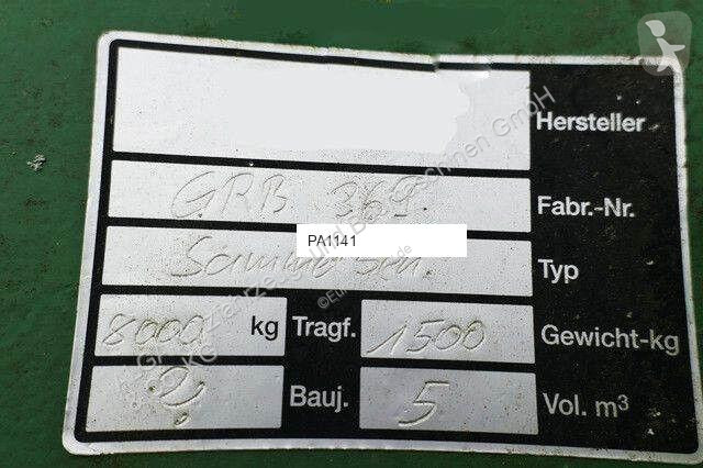 Gemeentevoertuig  Sammelbehälter....