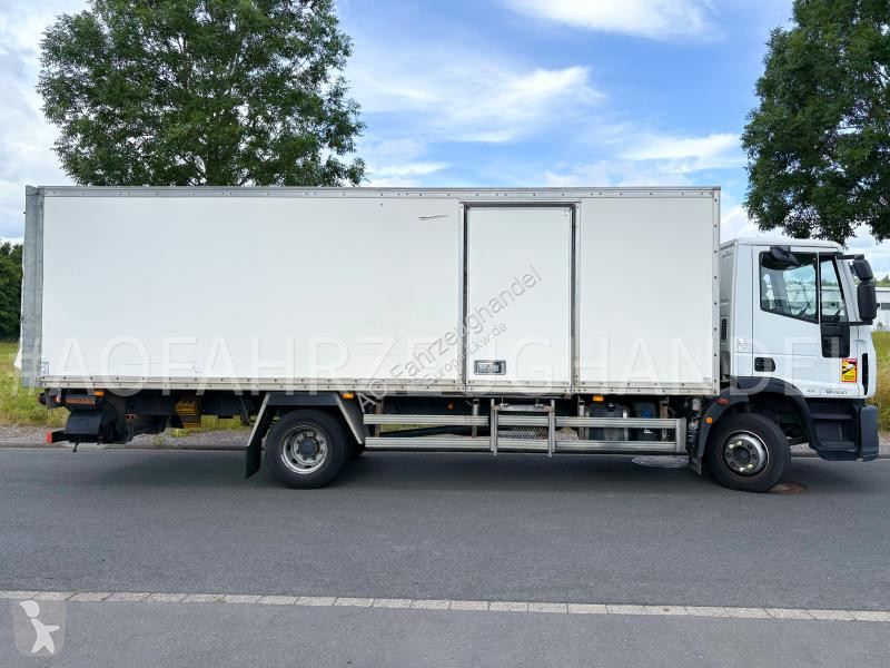 Kamion Iveco 120E21 - Euro6 - Manual -...