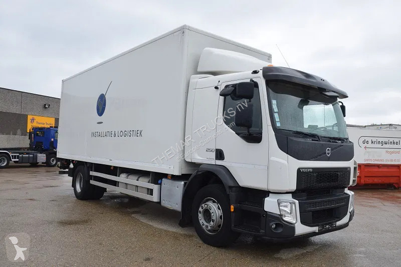 Camion Volvo 250