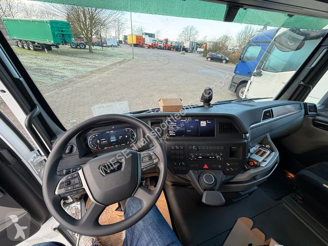 Camion MAN Baumaschinen-...