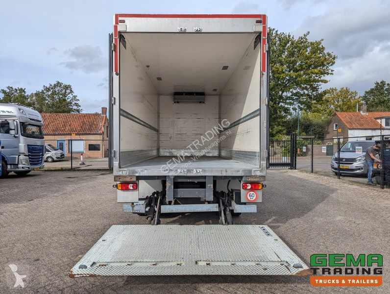 Kamion DAF FA 300 4x2 Sleepcab 18T Euro5...