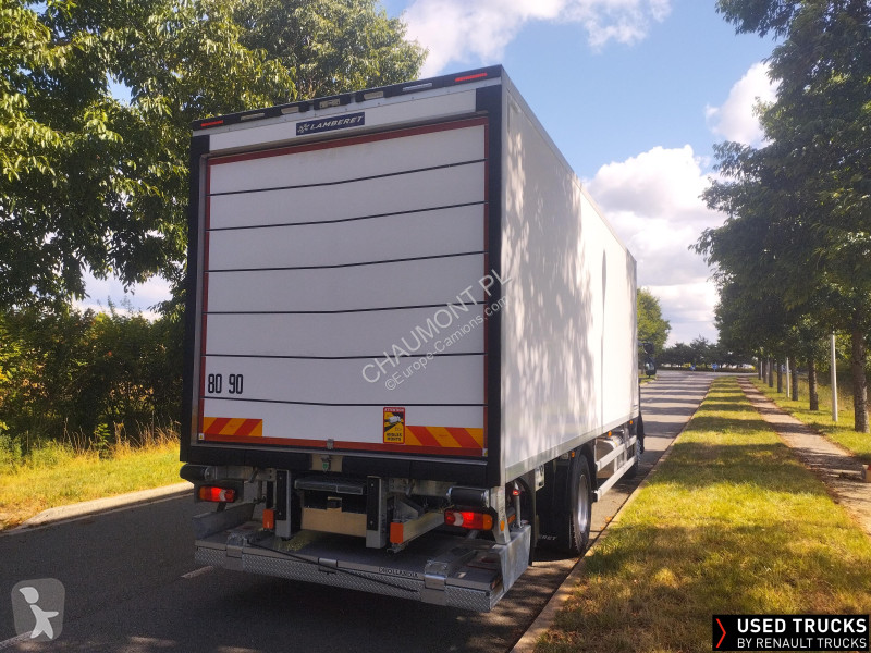 Kamion Renault D Wide