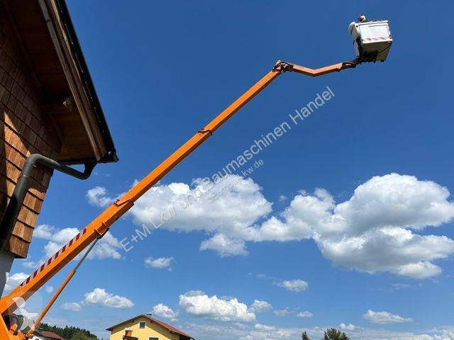 Kamion Mercedes 1323 HUBSTEIGER 22 M TOP ZUSTAND