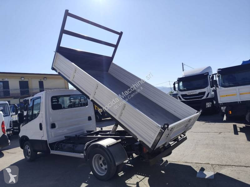 Véhicule utilitaire Iveco