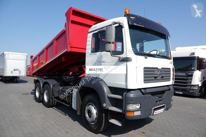 Camión MAN TGA 33.390 / 6X4 / WYWROTKA 2...