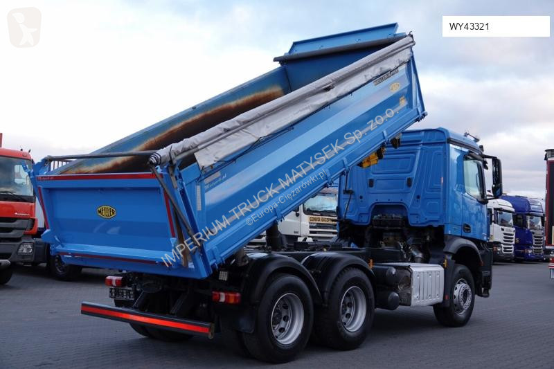 Camion Mercedes AROCS