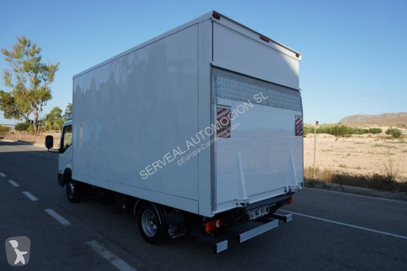 Camion Nissan