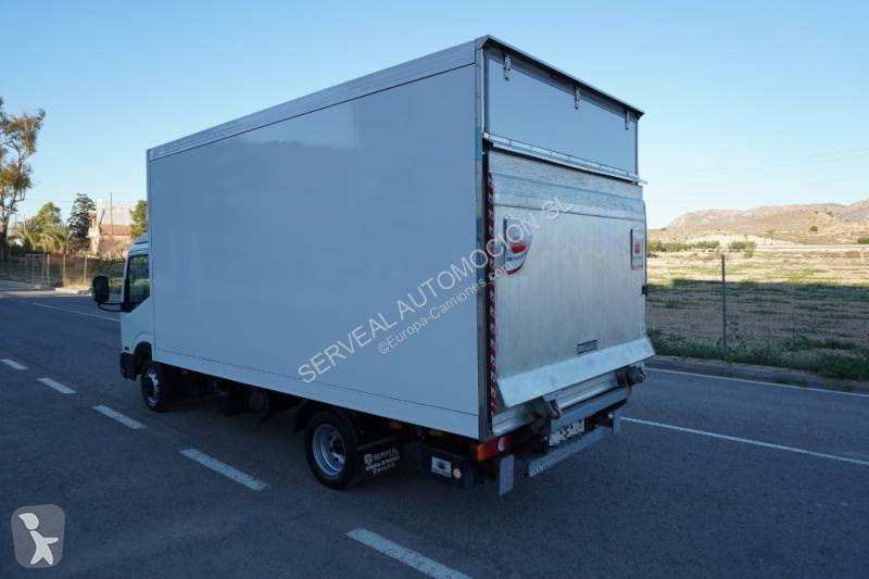 Camion Nissan