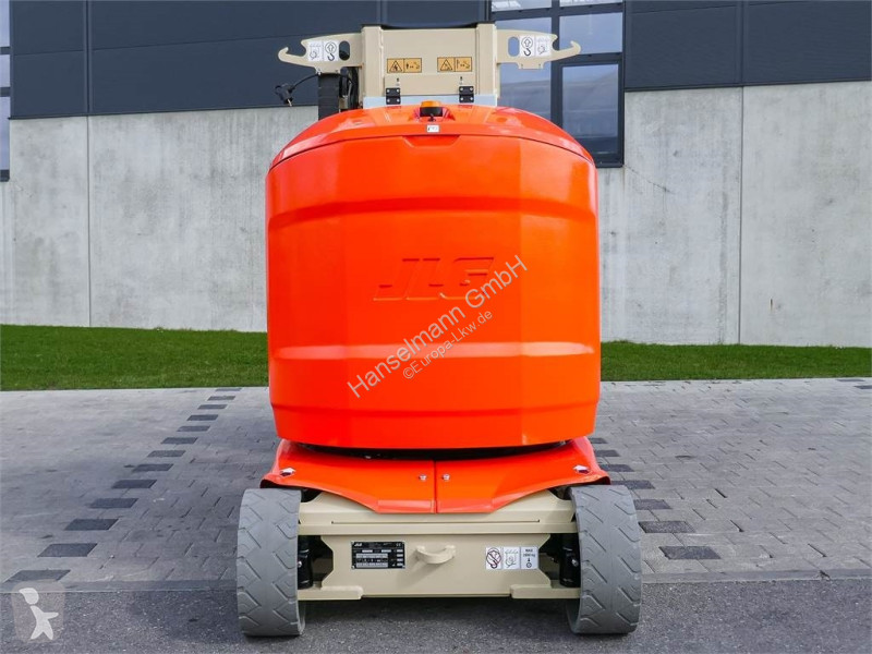 Piattaforma aerea JLG 12E Plus