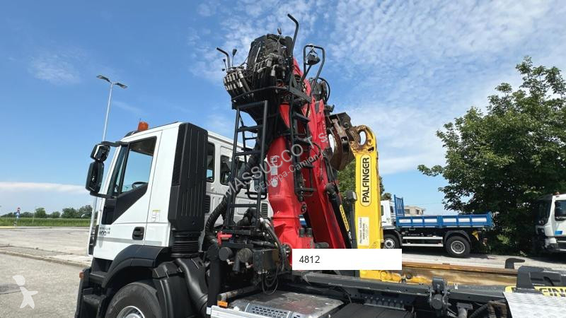Kamion Iveco STRALIS 400