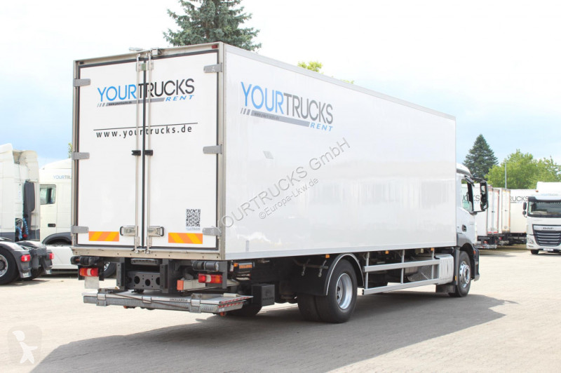 Camion Mercedes 1827 E6 CS 1050 LBW Seitentur