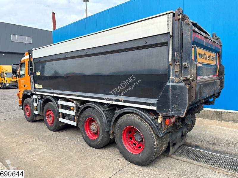 Lastbil Volvo 420 8X2, EURO 5, HYVA
