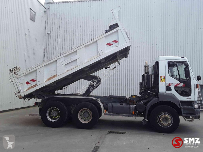 Camion Renault 320