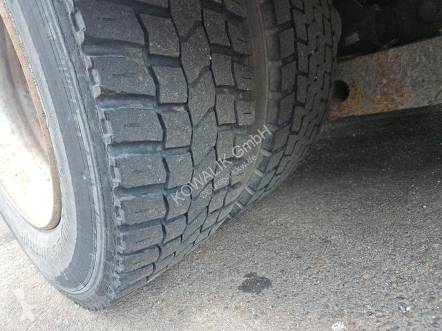Kamion Mercedes 1224 mit Ladebordwand