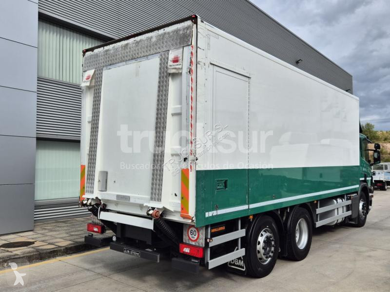 Kamion Scania ejes 6x2*4 320.26