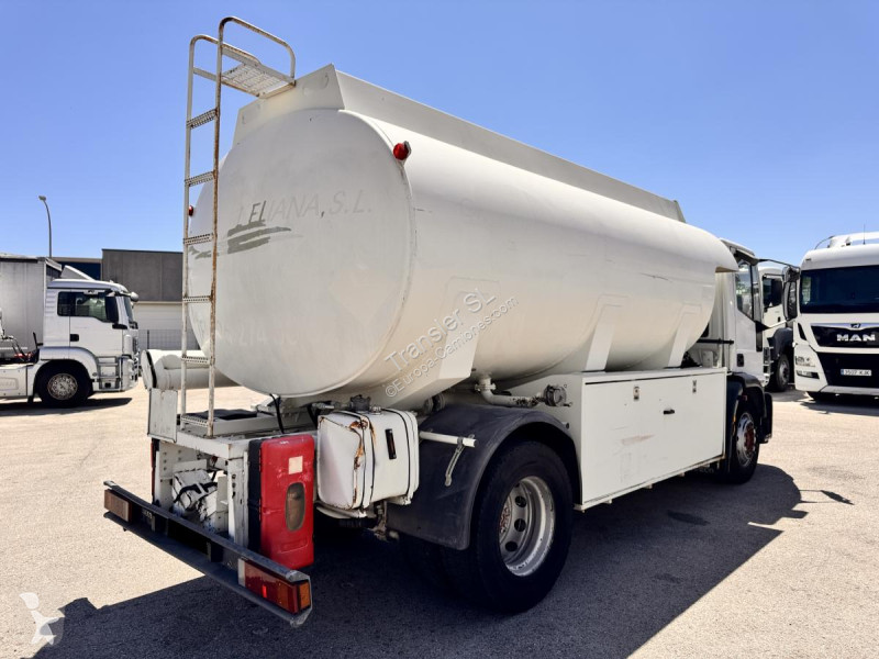 Camion Iveco 180E 28 ML