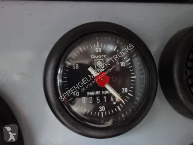 Camion Volvo 330 pk 2000 LITER WATER TANK...