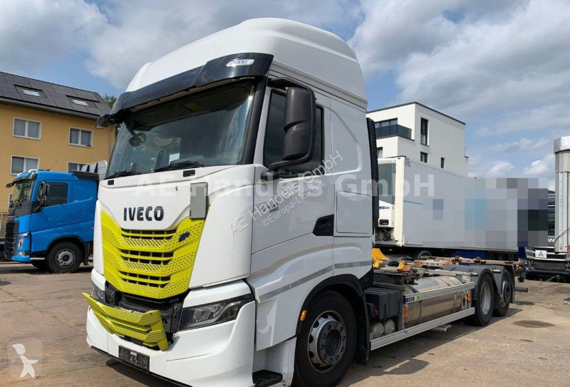 Camion Iveco S-WAY 460