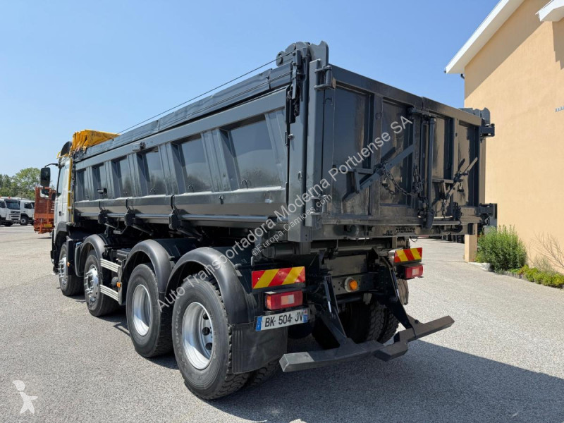 Kamion Volvo 450