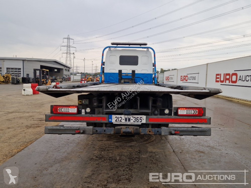 Camion Renault D210
