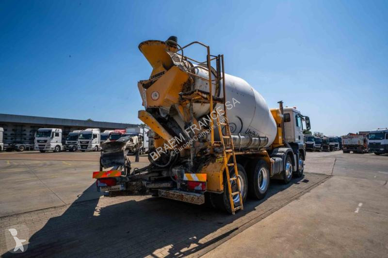 Camion MAN 32.360 BB+LIEBHERR+TAPIS THEAM TS 13m