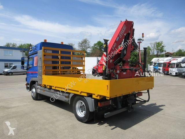 Lastbil Mercedes ATEGO  DOKA 6 -Sitzer FASSI 90...