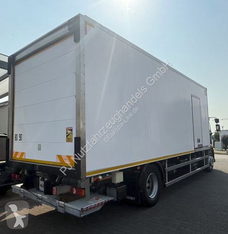 Camion Volvo FL 290