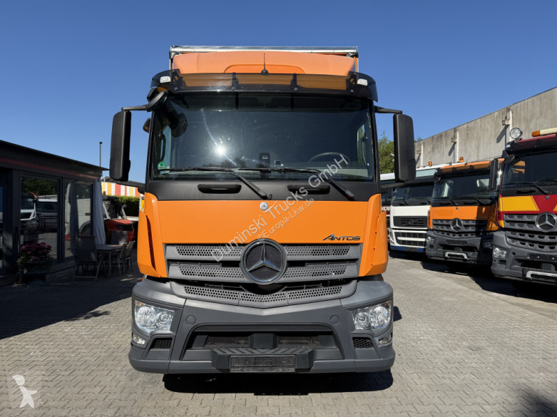 Camion Mercedes 1827 Kran Palfinger PK 9002
