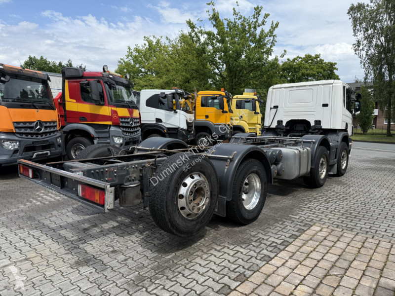 Camion Scania P420 8X2*6