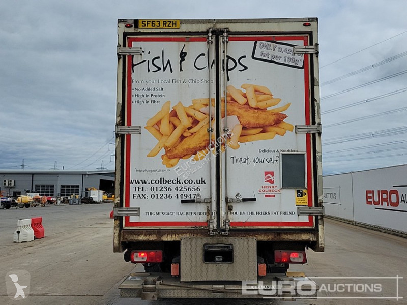 Vrachtwagen  CF75.310