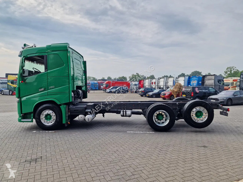 Camion Volvo 16750 Lowroof 6x2*4 - Chassis -...