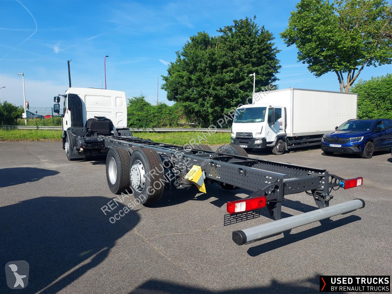 Camion Renault D Wide
