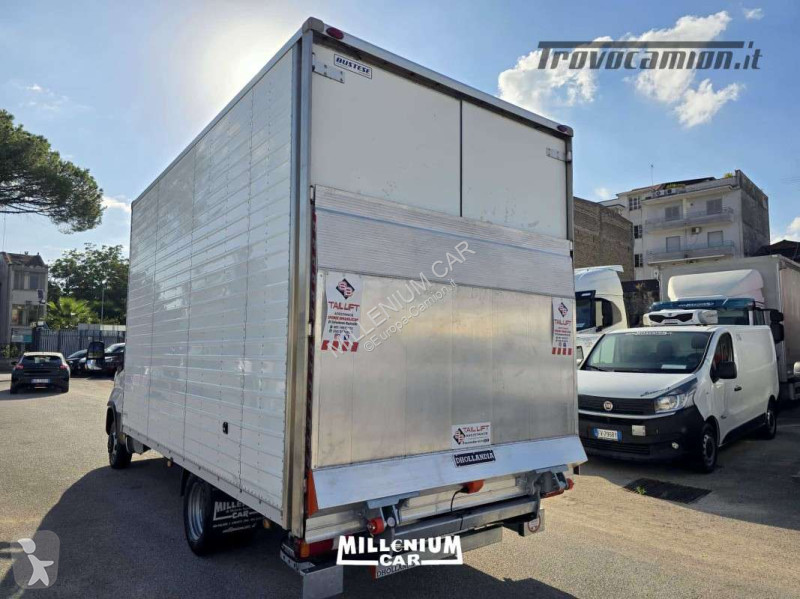 Veicolo commerciale Iveco 35-16 FURGONE SPONDA...