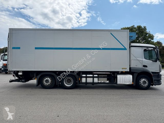 Camion Mercedes...