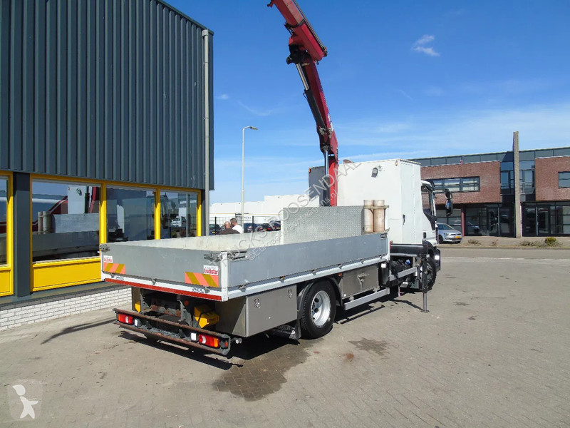 Camion Iveco 160E25 + HMF 1210K-RC + EURO 6