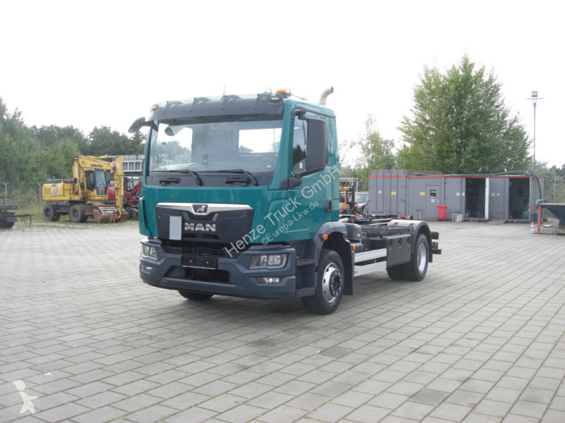شاحنة MAN TG-M 15.250 BL Abrollkipper