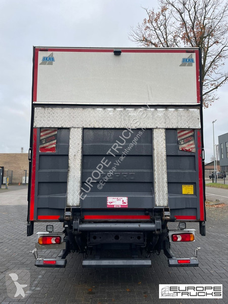 Kamion Volvo 250 Steel/Air - Automatic - Lift -...