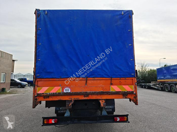 Camion Nissan 210 / Manual / full steel...