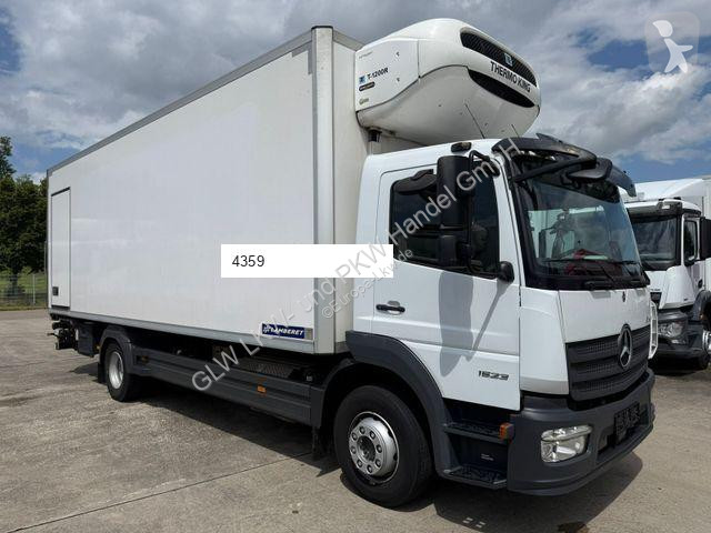 Camion Mercedes ATEGO L Kühlkoffer 7,30 m LBW...
